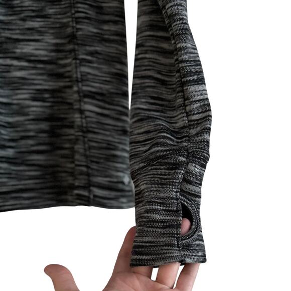 Columbia Sportswear 1/4 Zip Pullover – Women’s XS – Gray Space Dye - EUC - Picture 5 of 8